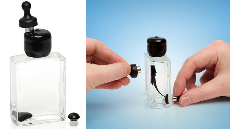 Illustration for article titled Here's the Best Desk Toy Since Newton's Cradle